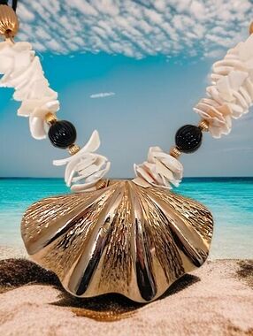 Vintage Gay Boyer Necklace Scallop Shell Corded Chunky Maximalist Coastal Beachy